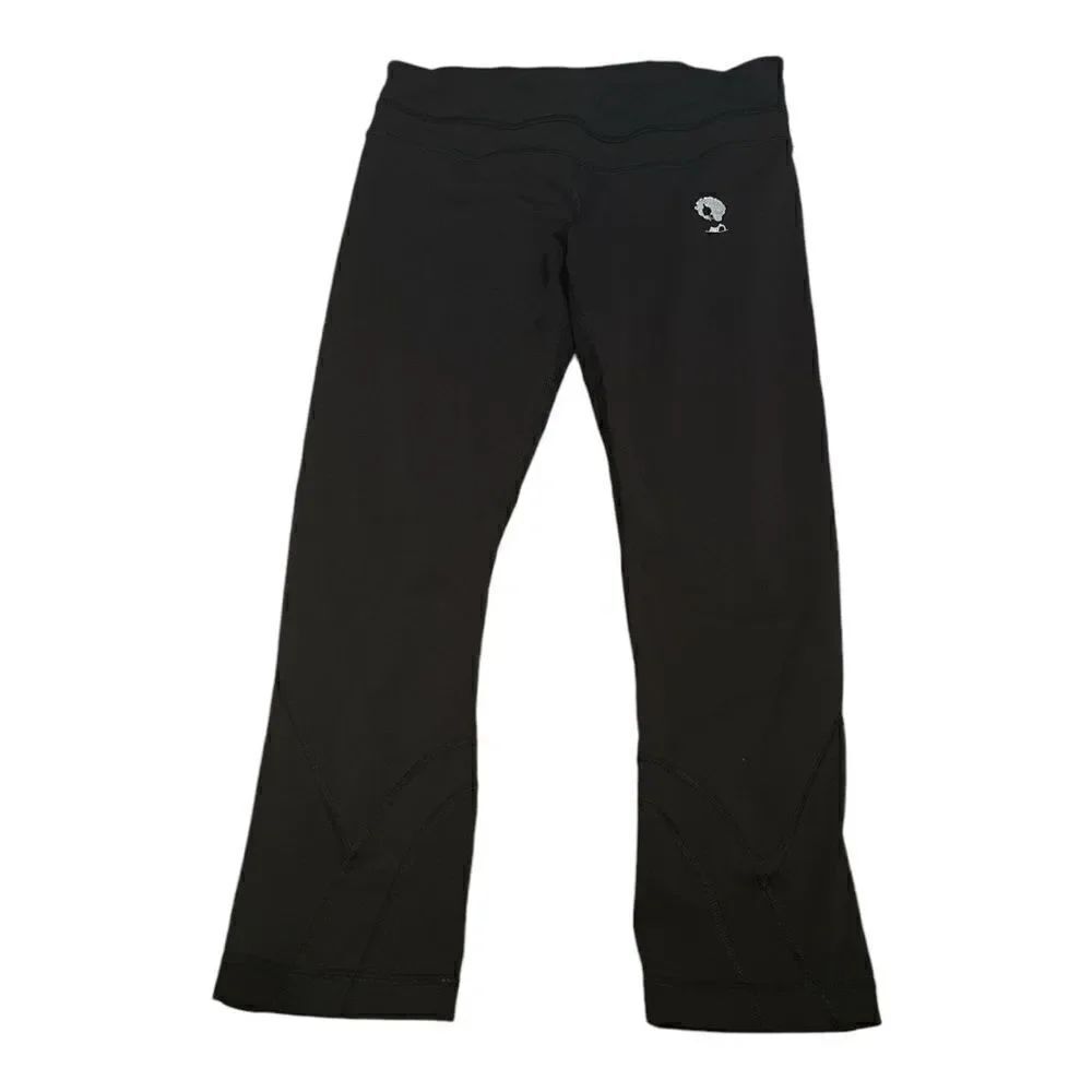 Lululemon Capri Leggings Woman’s Size 6